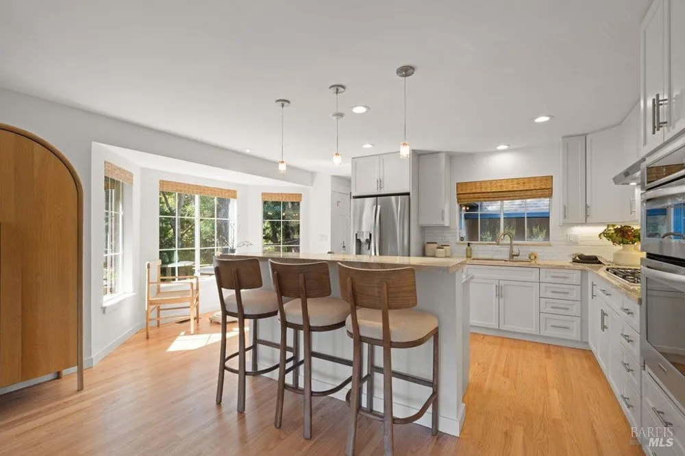 50 Summit Avenue Mill Valley, CA 94941