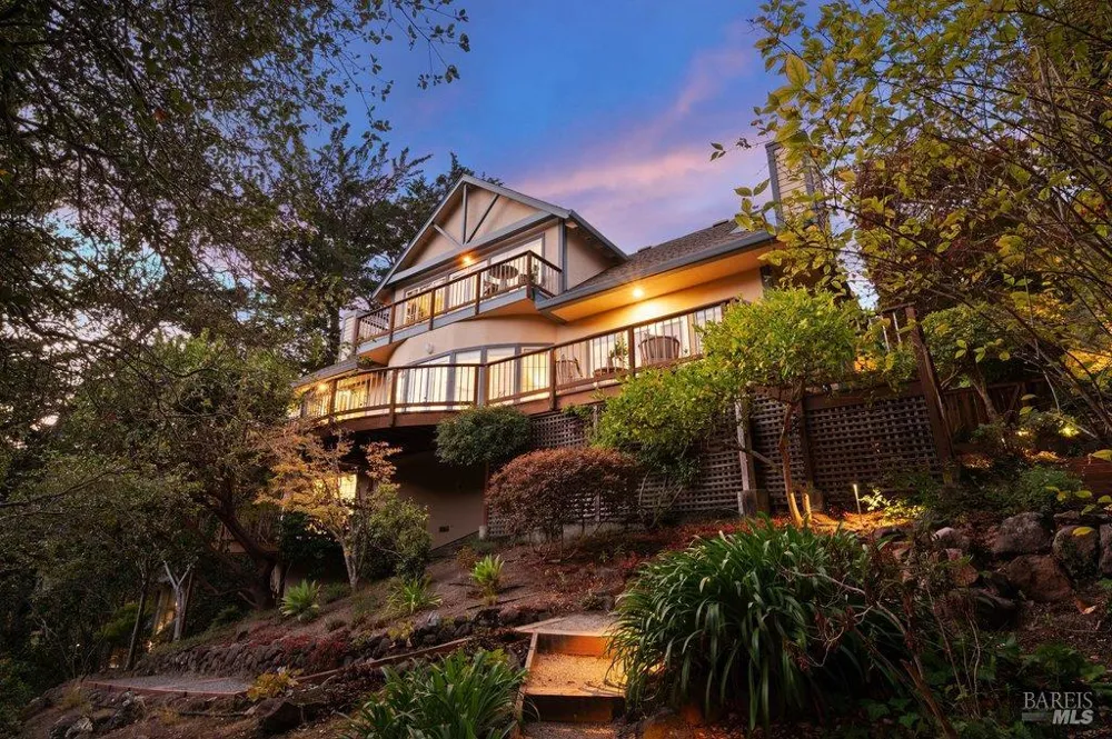 50 Summit Avenue Mill Valley, CA 94941