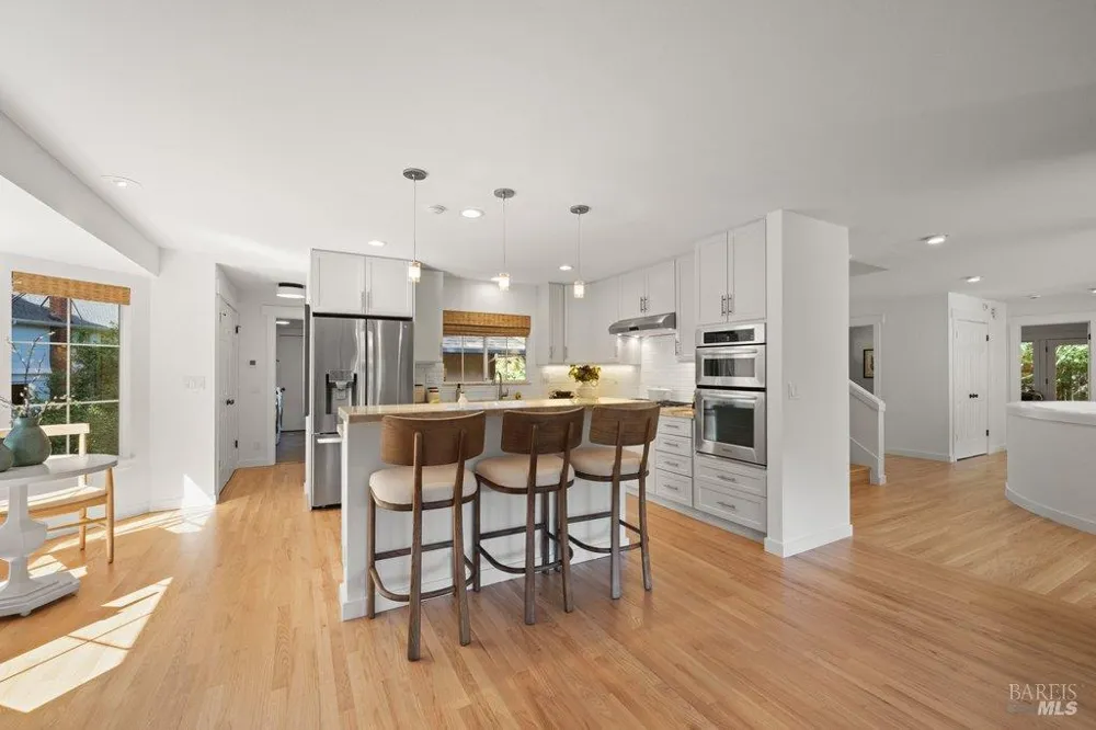 50 Summit Avenue Mill Valley, CA 94941