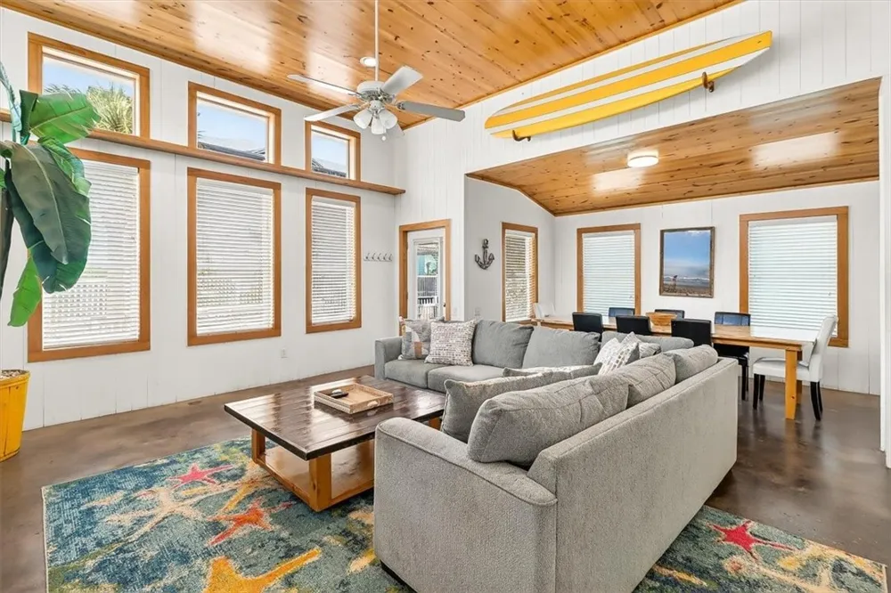 2525 S 11th Street #80 Port Aransas, TX 78373