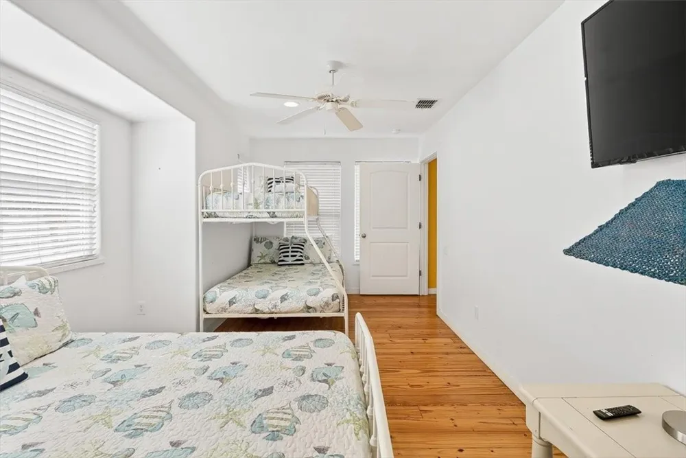 2525 S 11th Street #80 Port Aransas, TX 78373
