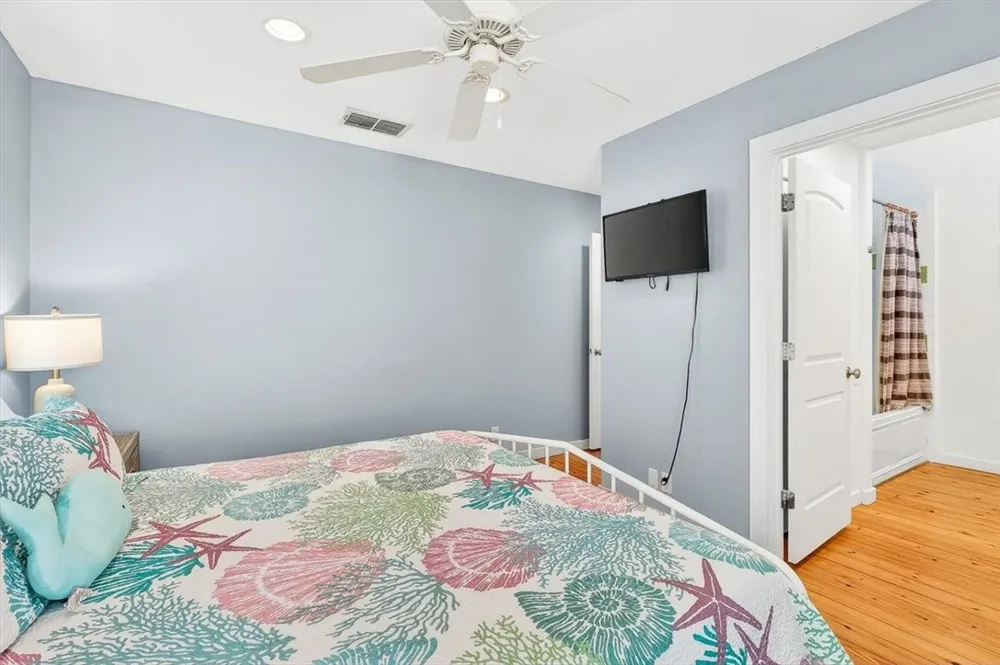 2525 S 11th Street #80 Port Aransas, TX 78373