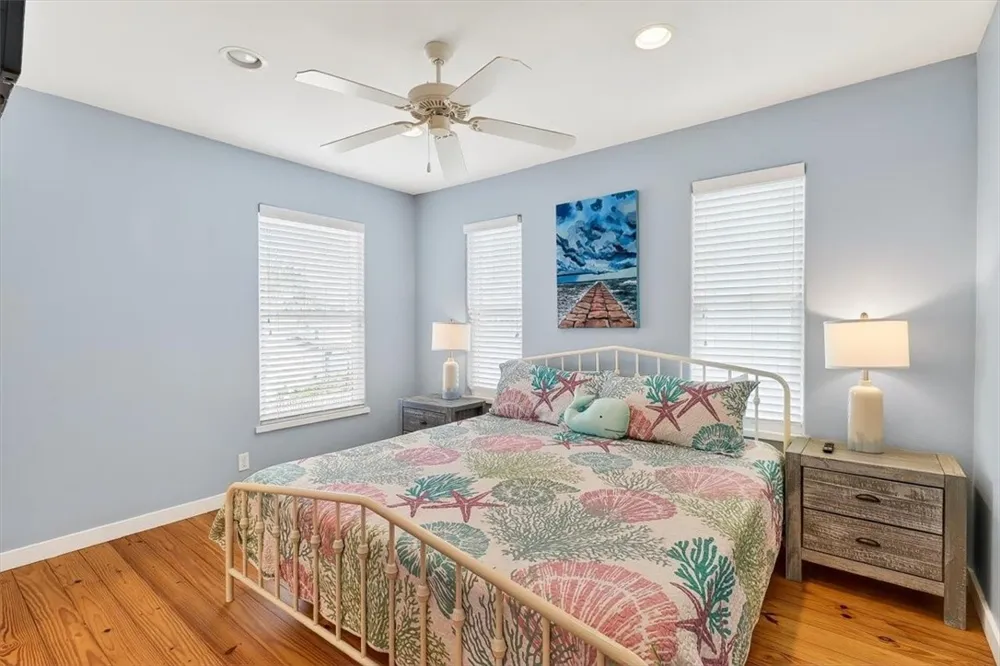 2525 S 11th Street #80 Port Aransas, TX 78373