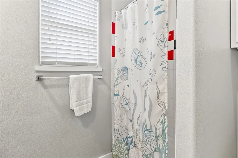 2525 S 11th Street #80 Port Aransas, TX 78373