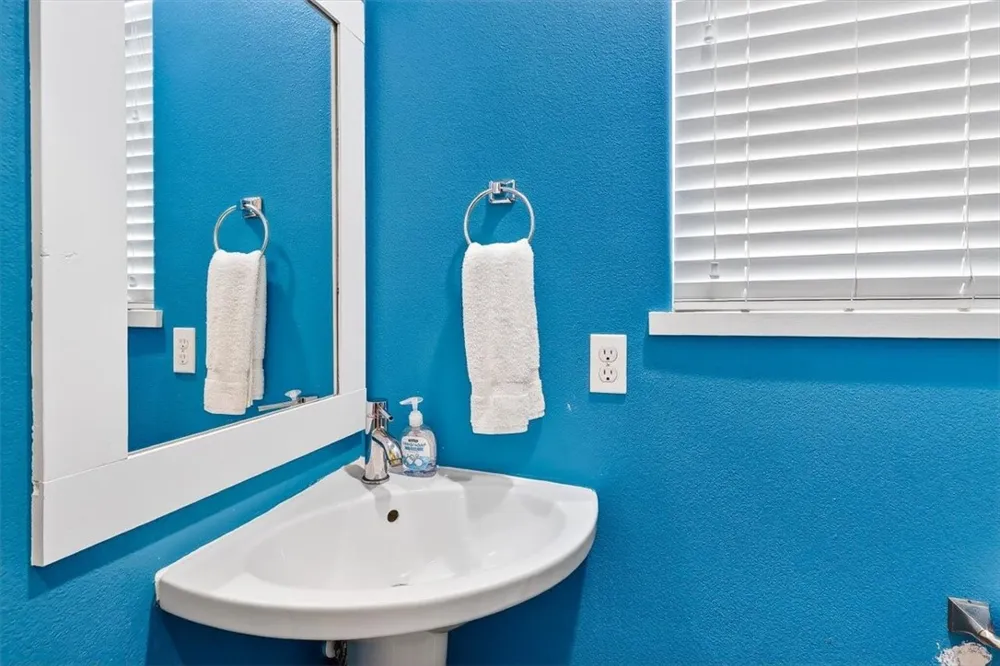 2525 S 11th Street #80 Port Aransas, TX 78373