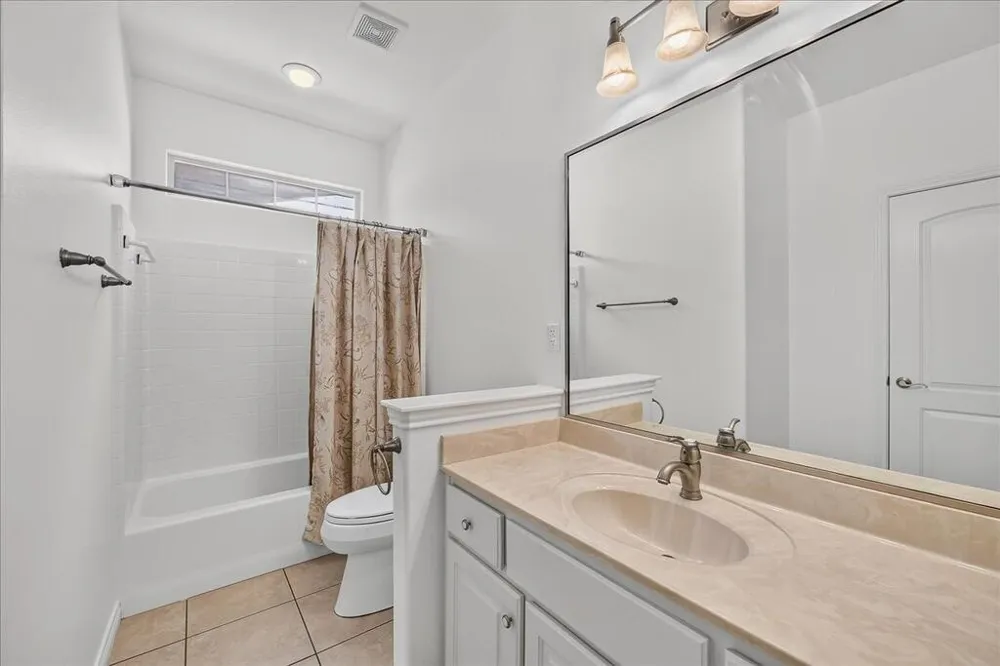 18 Olde Towne Highway Rockport, TX 78382