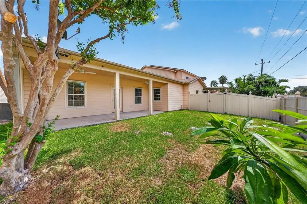 18 Olde Towne Highway Rockport, TX 78382