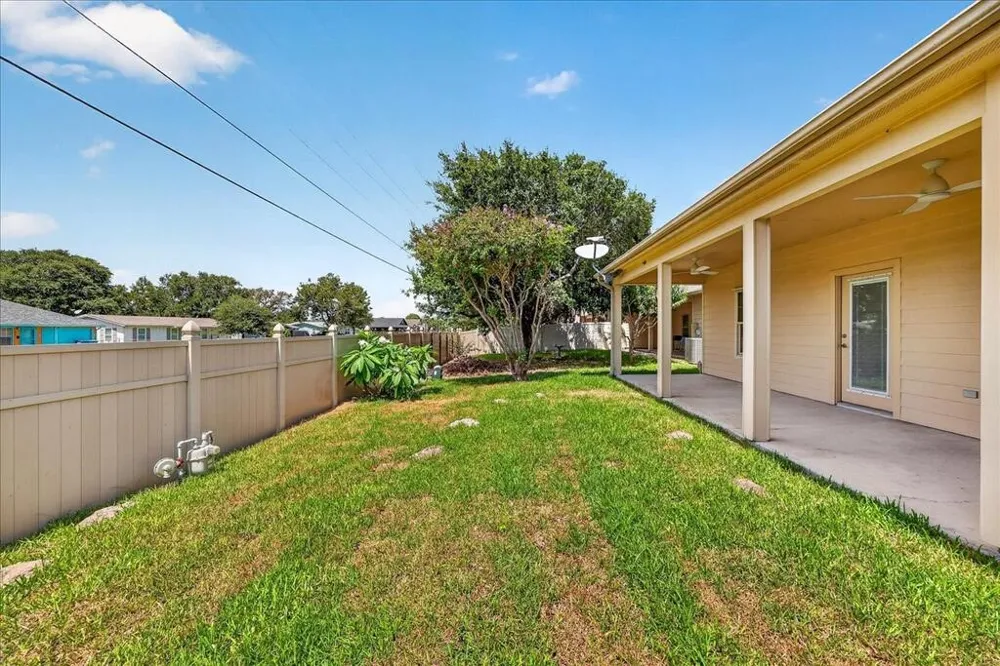 18 Olde Towne Highway Rockport, TX 78382