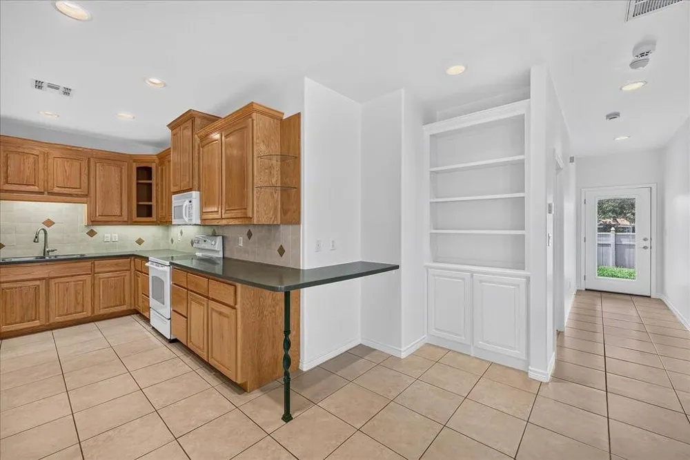 18 Olde Towne Highway Rockport, TX 78382