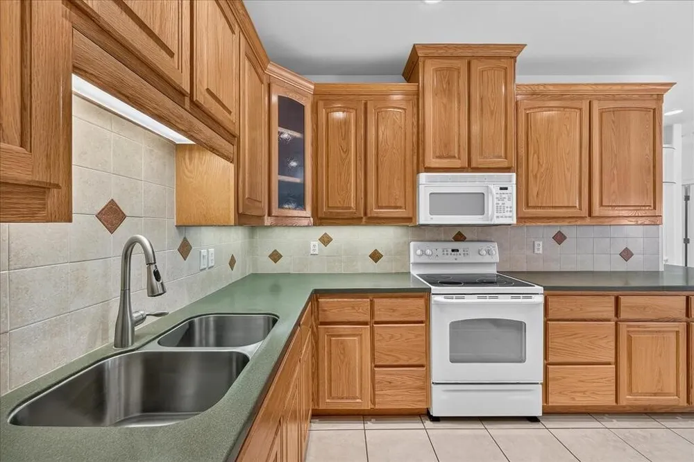 18 Olde Towne Highway Rockport, TX 78382