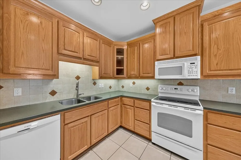 18 Olde Towne Highway Rockport, TX 78382
