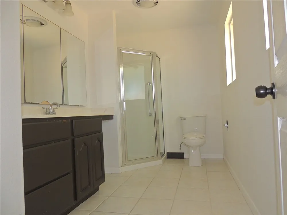 849 Cliff Drive Portland, TX 78374