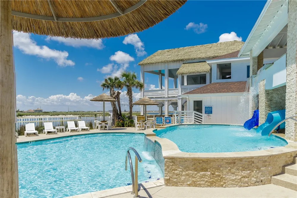 15118 Arashi Beach Drive Corpus Christi, TX 78418