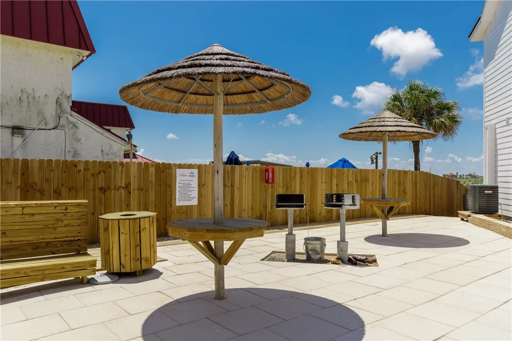 15118 Arashi Beach Drive Corpus Christi, TX 78418
