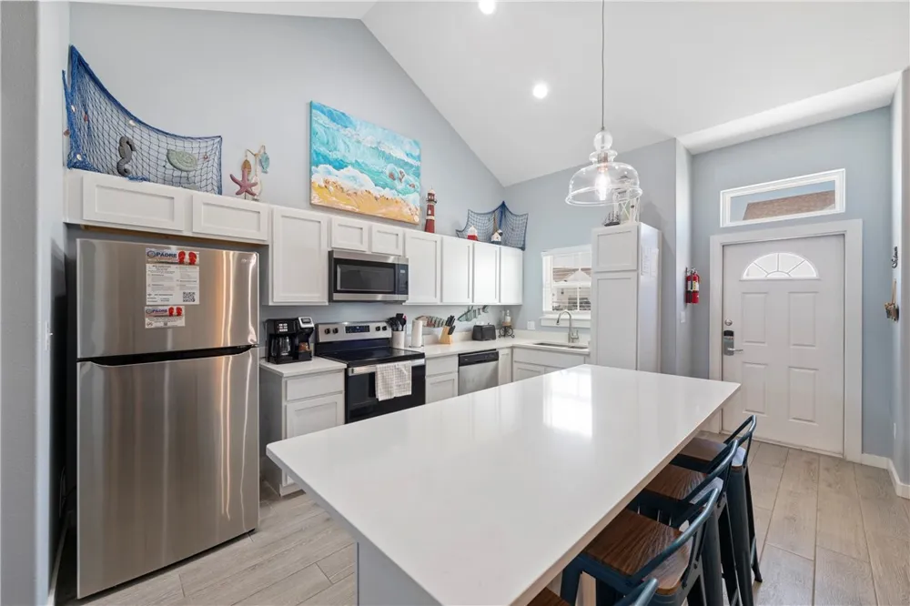 15118 Arashi Beach Drive Corpus Christi, TX 78418