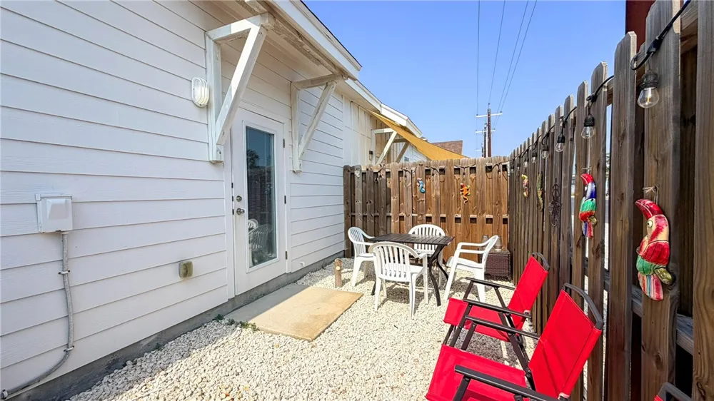 15118 Arashi Beach Drive Corpus Christi, TX 78418