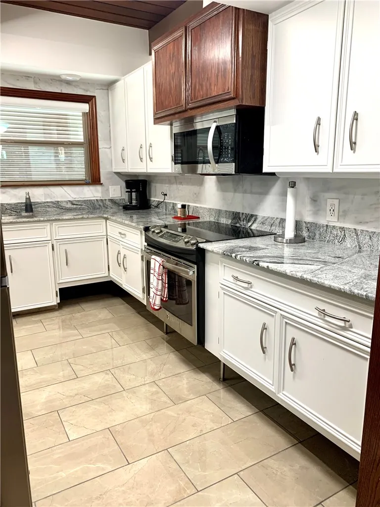 5926 S Alameda Street S Corpus Christi, TX 78412