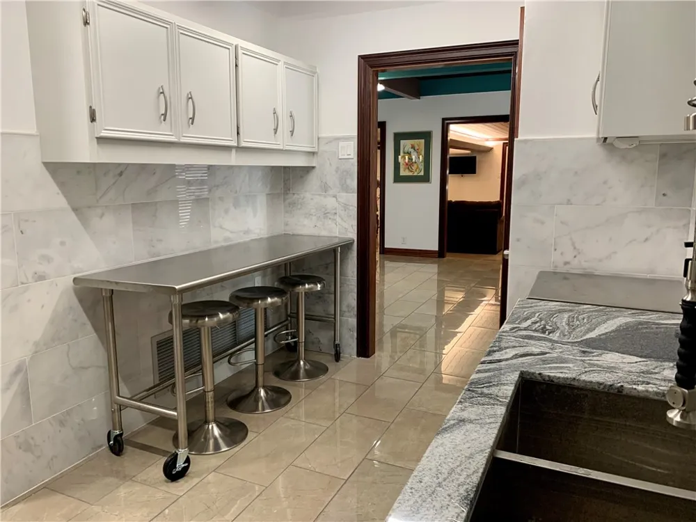 5926 S Alameda Street S Corpus Christi, TX 78412