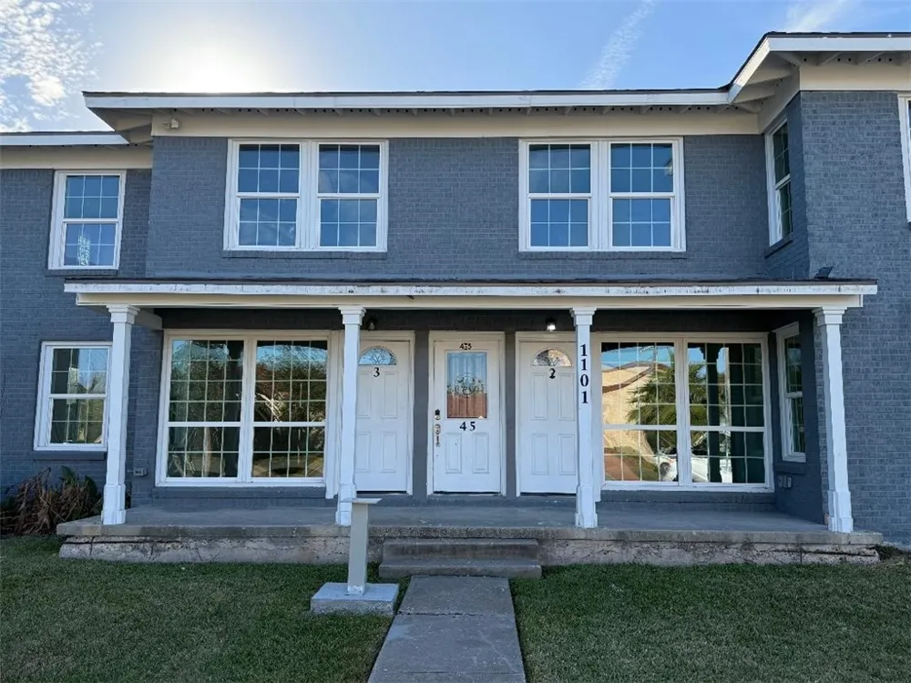 1101 2nd Street Corpus Christi, TX 78404