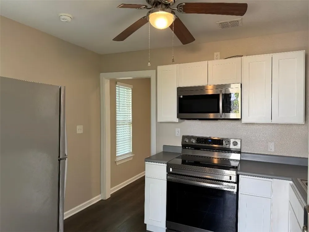 1101 2nd Street Corpus Christi, TX 78404