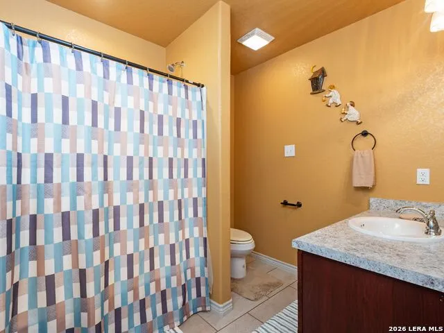 154 Red Fox Poteet, TX 78065