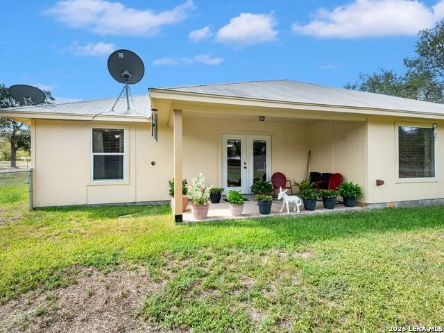 154 Red Fox Poteet, TX 78065