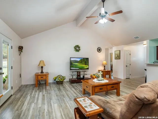 154 Red Fox Poteet, TX 78065