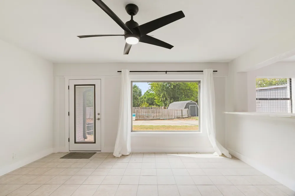 7123 Heather Lane Paris, TX 75462