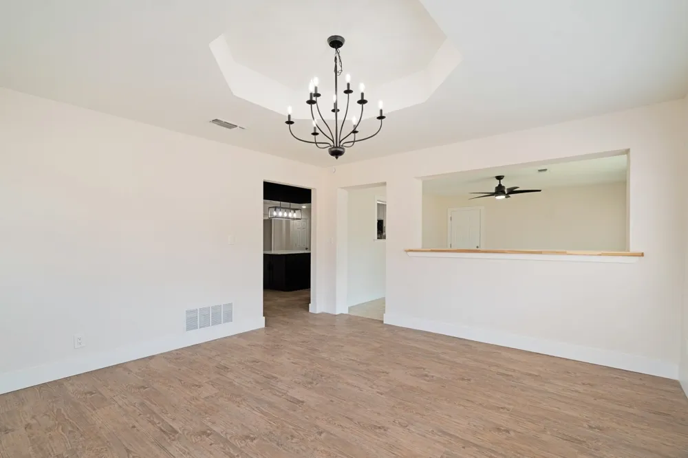 7123 Heather Lane Paris, TX 75462