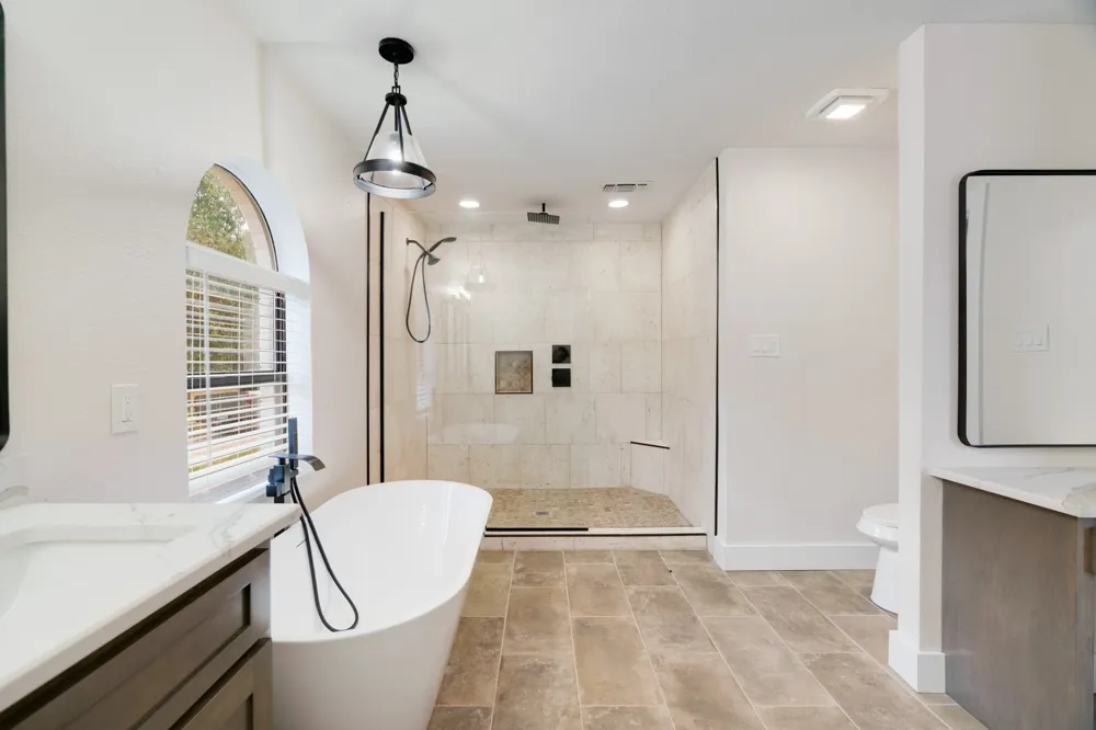 7123 Heather Lane Paris, TX 75462