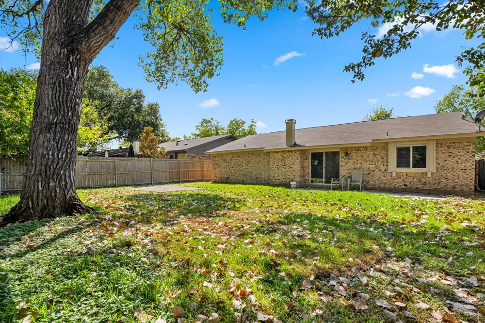 2507 Mardell Drive Arlington, TX 76016