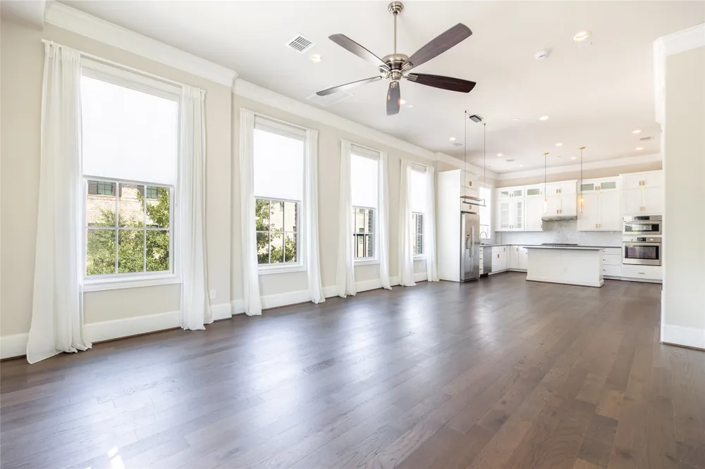 4116 Runyon Road Addison, TX 75001