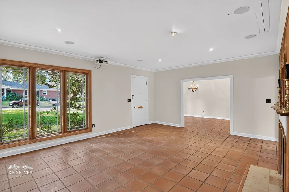 708 Azalea Drive Shreveport, LA 71106