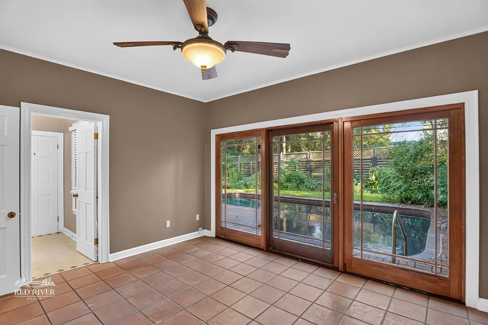 708 Azalea Drive Shreveport, LA 71106