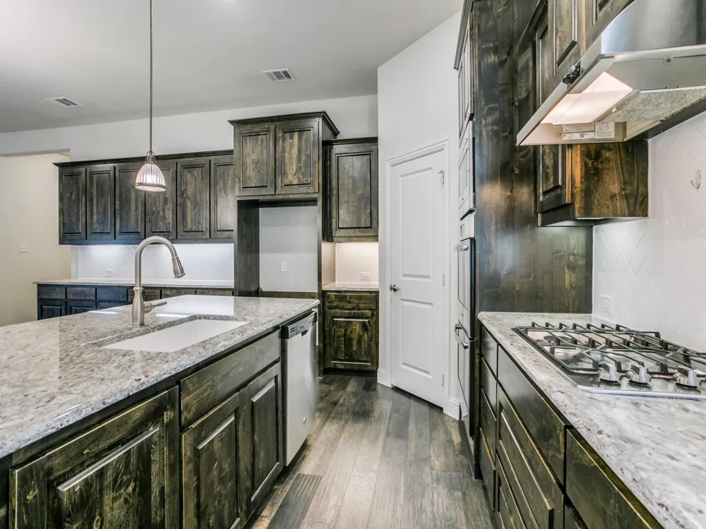 2215 Yorktown Drive Melissa, TX 75454