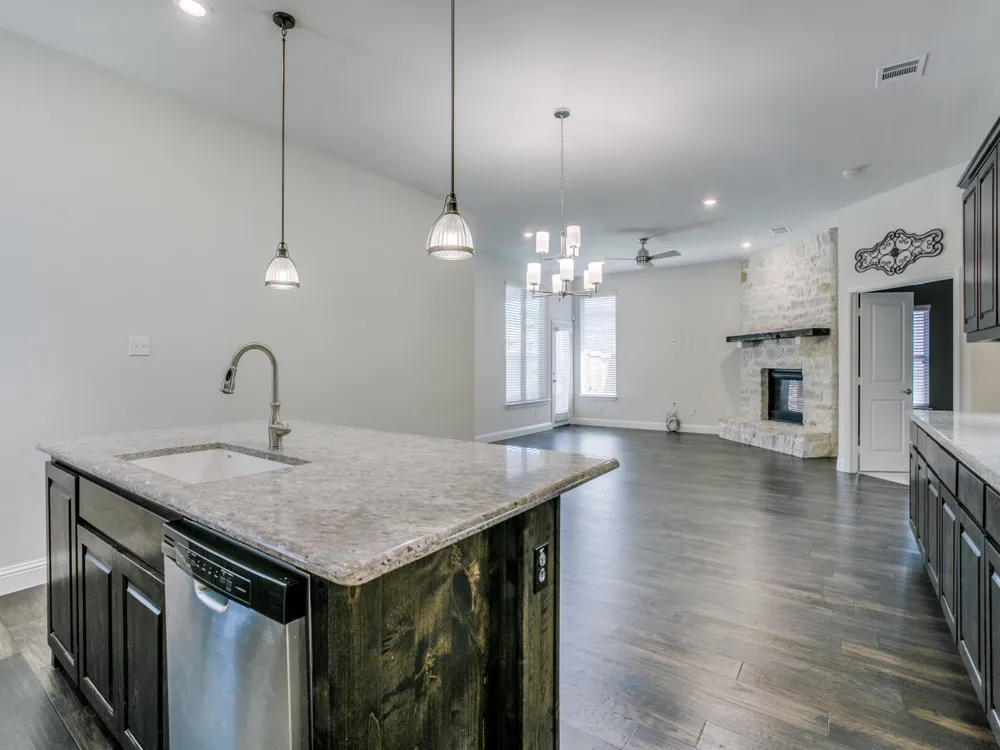 2215 Yorktown Drive Melissa, TX 75454