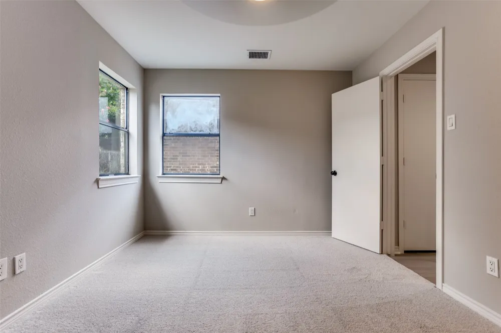 2605 Centaurus Drive Garland, TX 75044