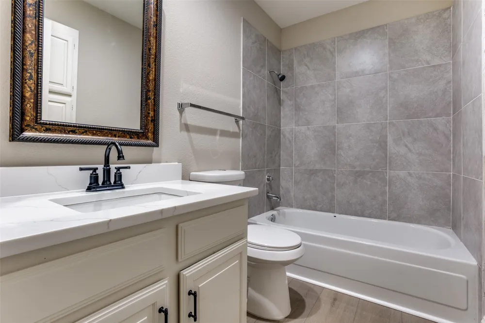 2605 Centaurus Drive Garland, TX 75044