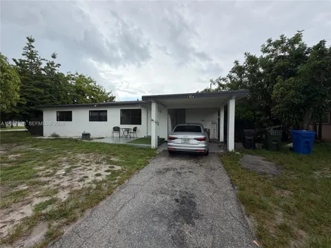 1200 NW 18th Ct #1200