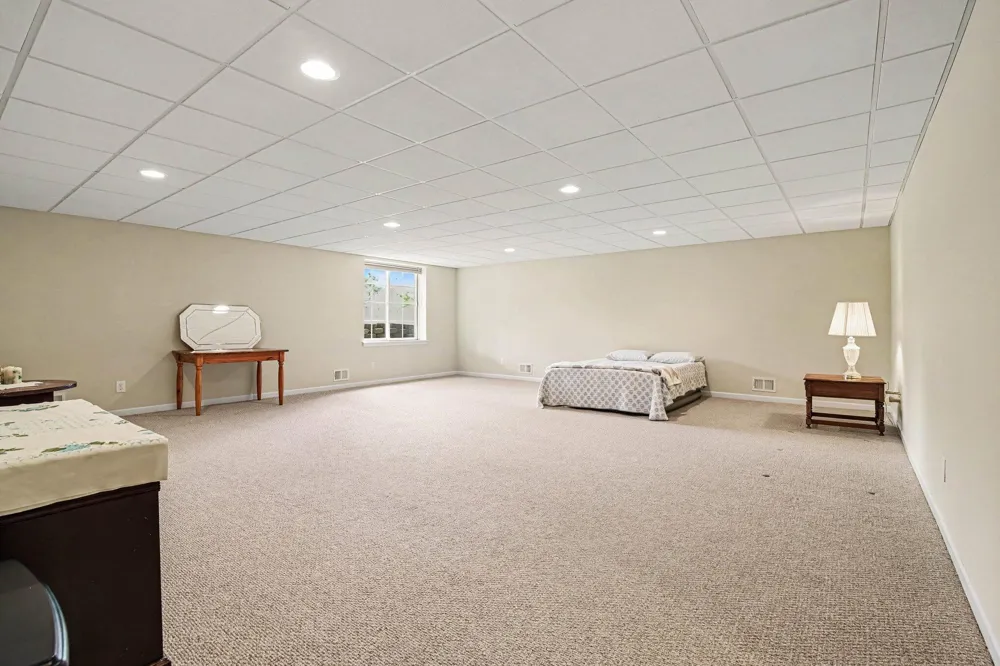 460 Canfield Street Milan, MI 48160