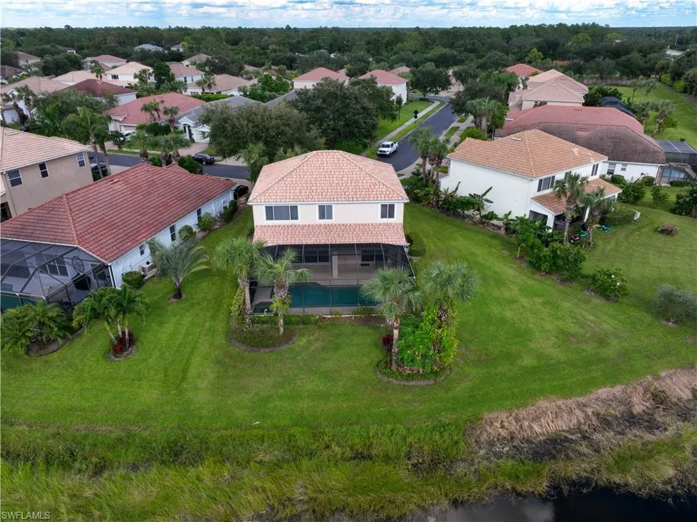 2133 Fairmont Lane Naples, FL 34120