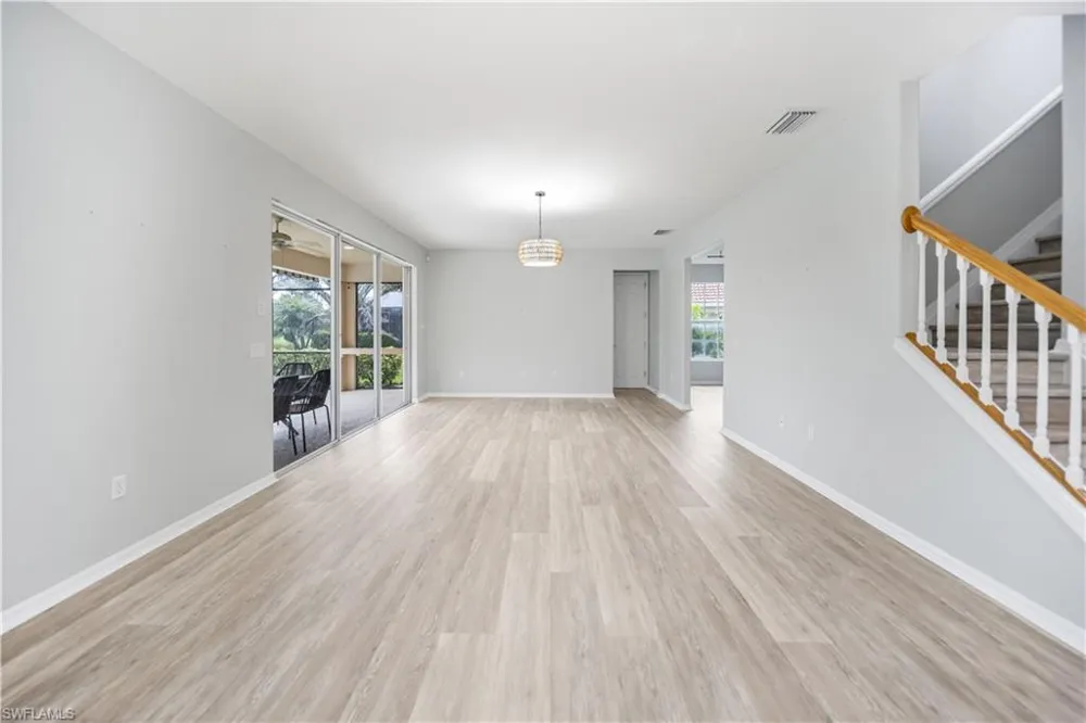 2133 Fairmont Lane Naples, FL 34120