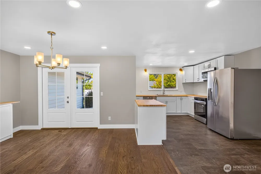 1550 NE 8th Avenue Oak Harbor, WA 98277