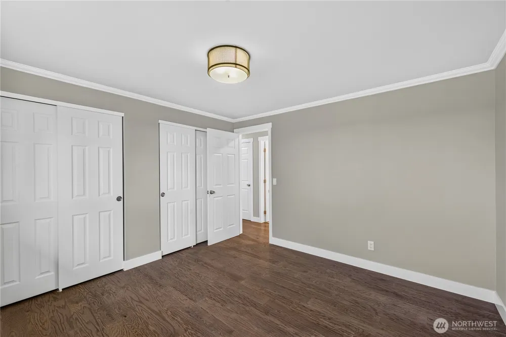 1550 NE 8th Avenue Oak Harbor, WA 98277