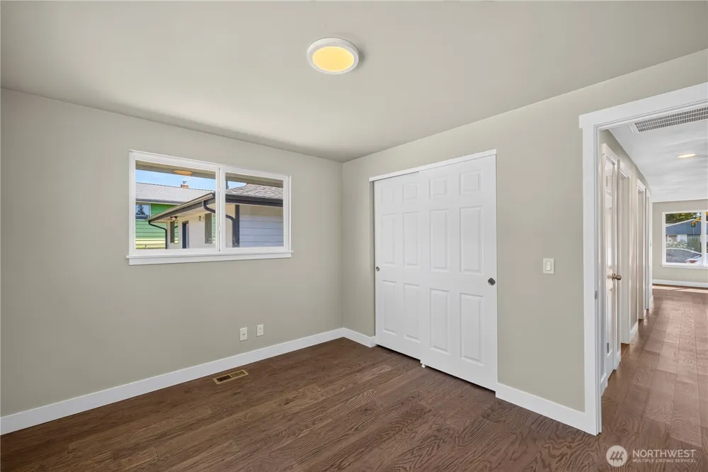 1550 NE 8th Avenue Oak Harbor, WA 98277