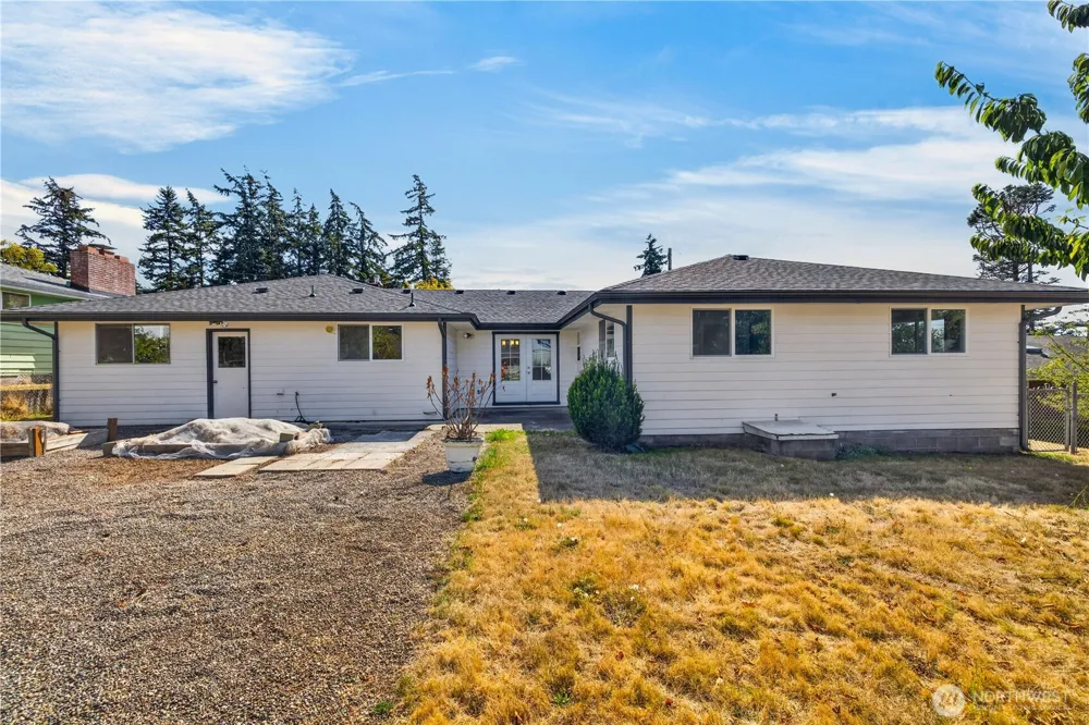 1550 NE 8th Avenue Oak Harbor, WA 98277