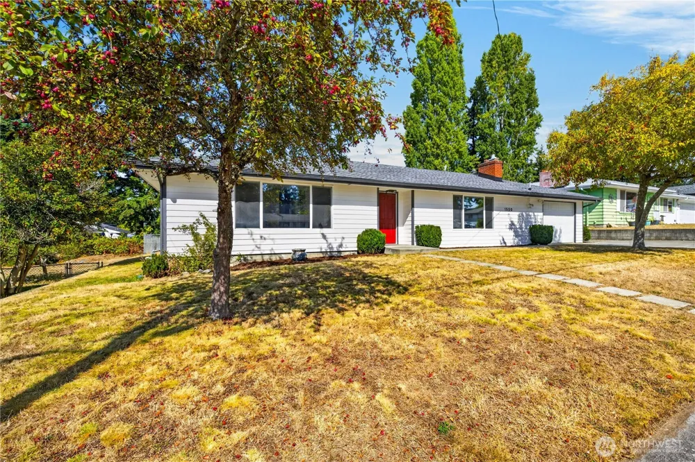 1550 NE 8th Avenue Oak Harbor, WA 98277