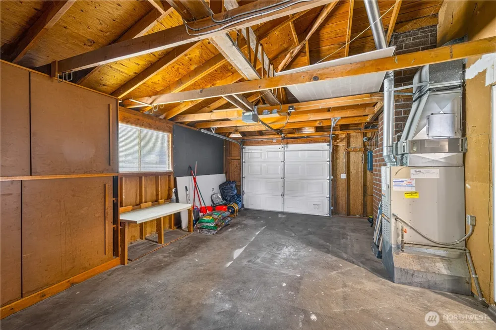 1550 NE 8th Avenue Oak Harbor, WA 98277