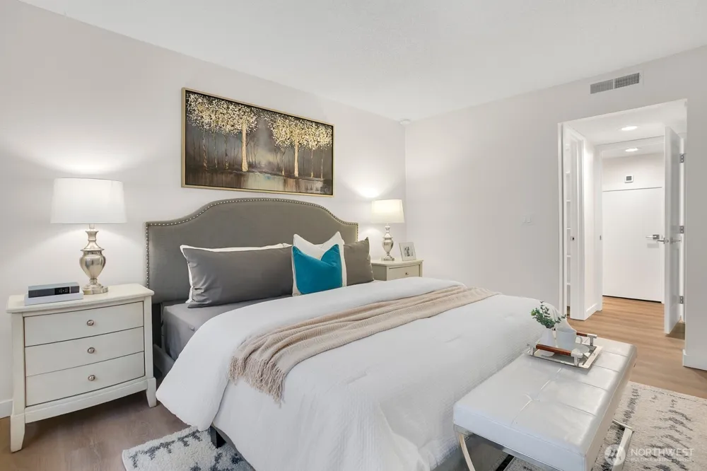 11510 NE 128th Street #2 Kirkland, WA 98034