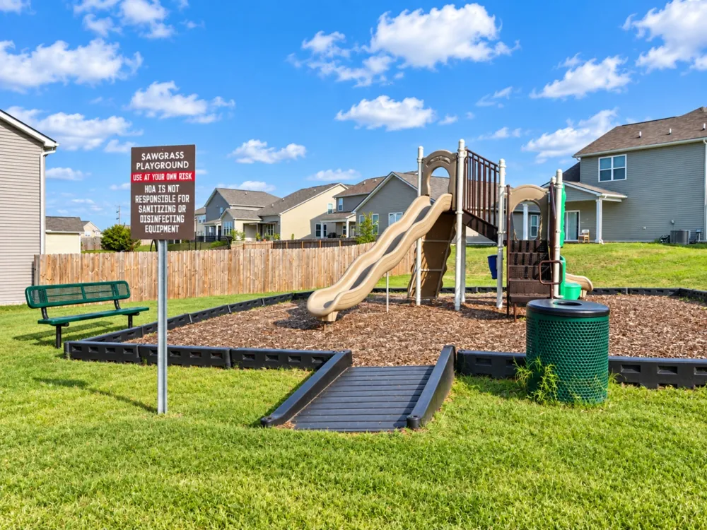 683 Birdie Dr Spring Hill, TN 37174